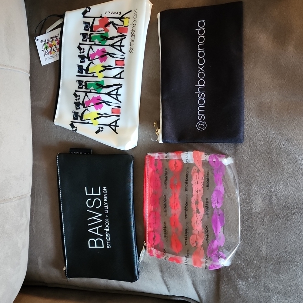 Set of 4 Smashbox cosmetic bags, 2 black, one white, one clear